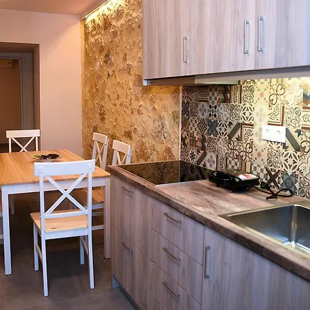 Filoxenia Private 2br Stone House Patio & Parking * Chania (Crete)