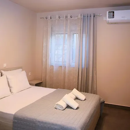 Filoxenia Private 2br Stone House Patio & Parking *