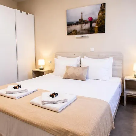Filoxenia Private 2br Stone House Patio & Parking Chania (Crete)