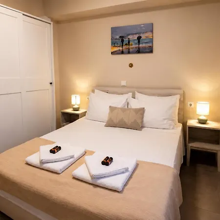 Filoxenia Private 2br Stone House Patio & Parking Apartment Chania (Crete)